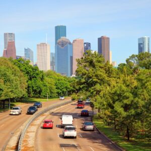 carretera de tres carriles fuera de Houston TX