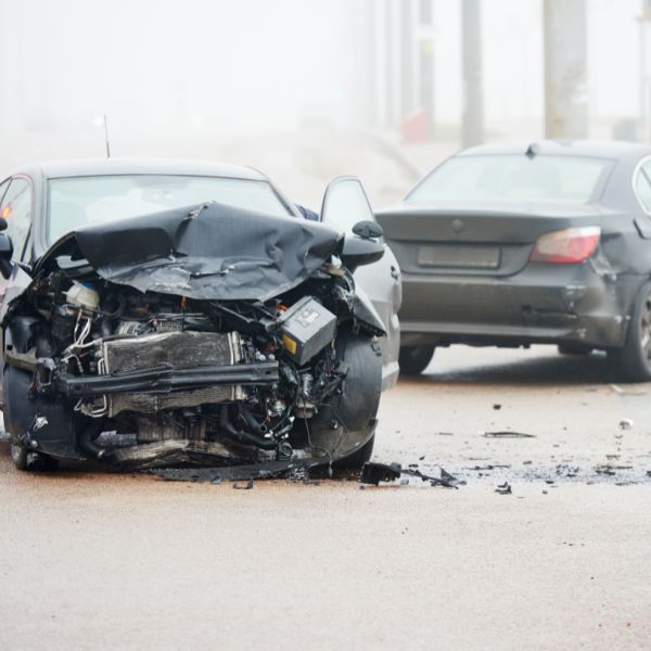dos coches accidentados