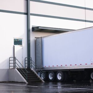 img of a semi truck