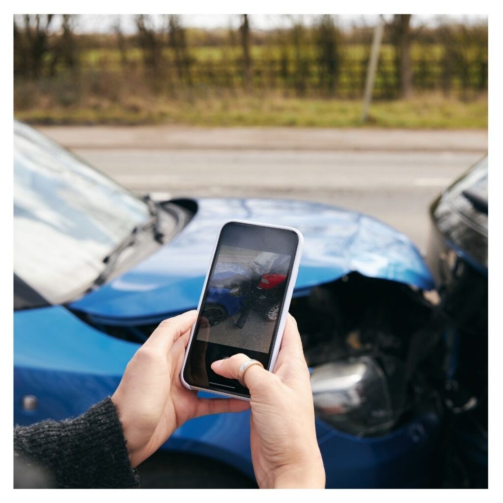 Tomando una imagen de un accidente de coche