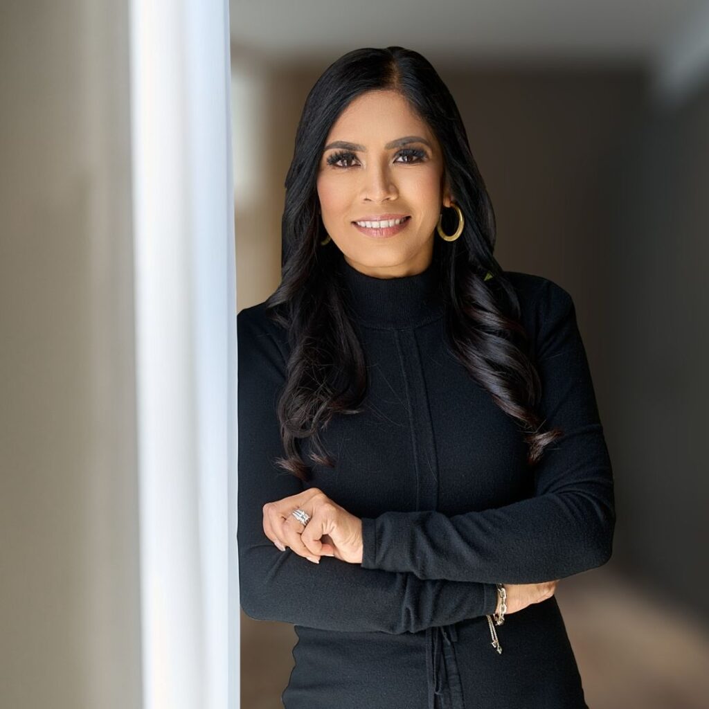 Elisa Salazar